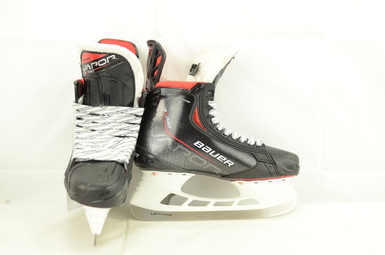 Bauer Vapor 3x Pro Ice Hockey Skates Senior Size 9.5 Fit 1 (0714-8768)